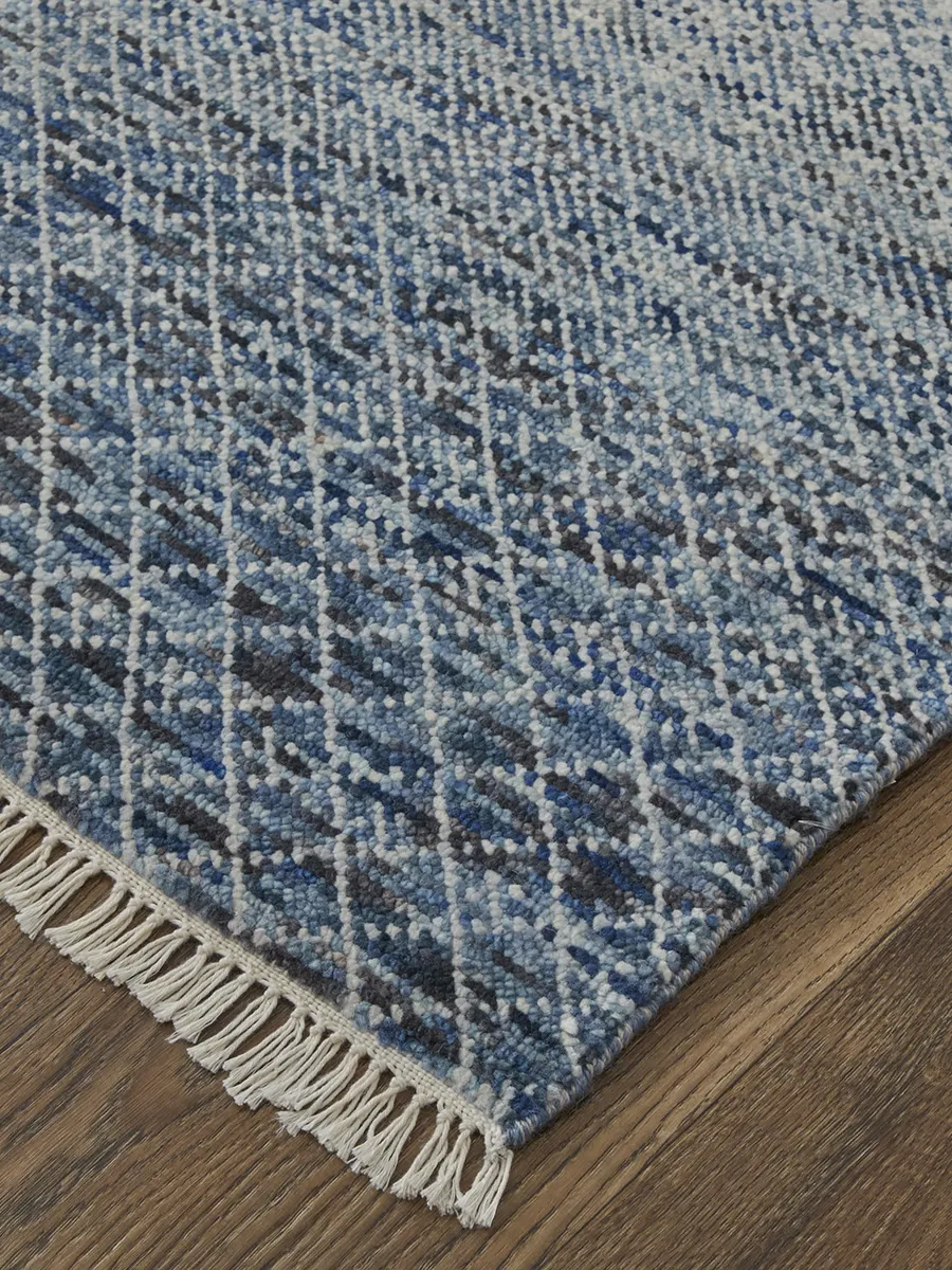 Branson 69BQF 8'6" x 11'6" Blue/Ivory Rug