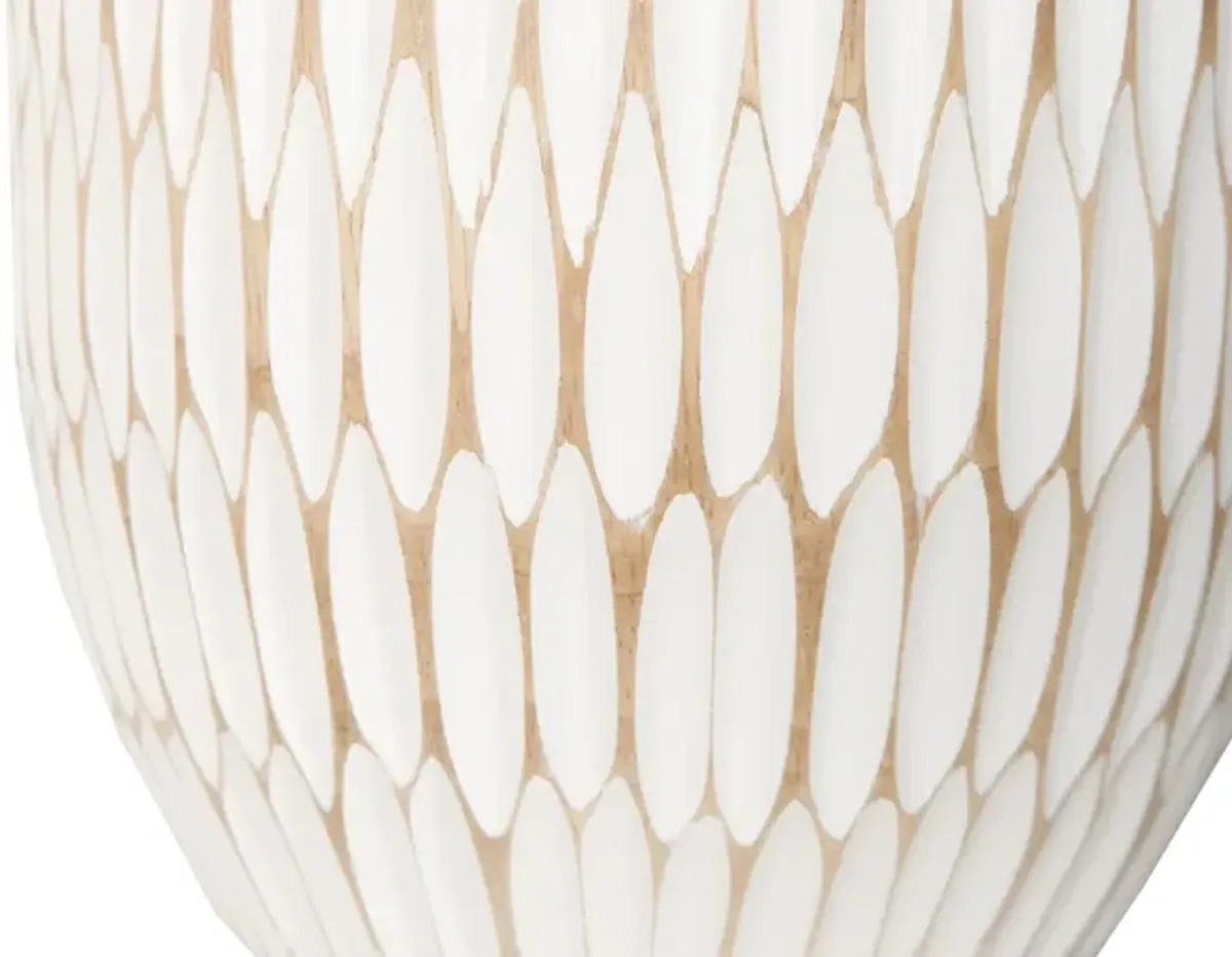 Lacuna Vase
