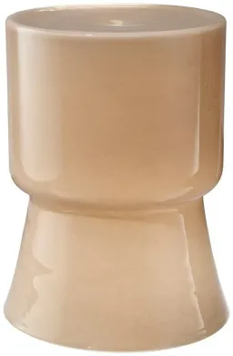 Taupe color