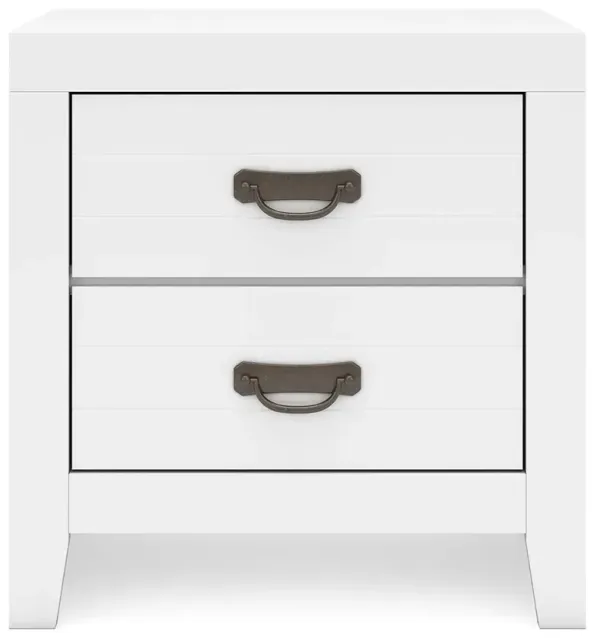 Binterglen Nightstand