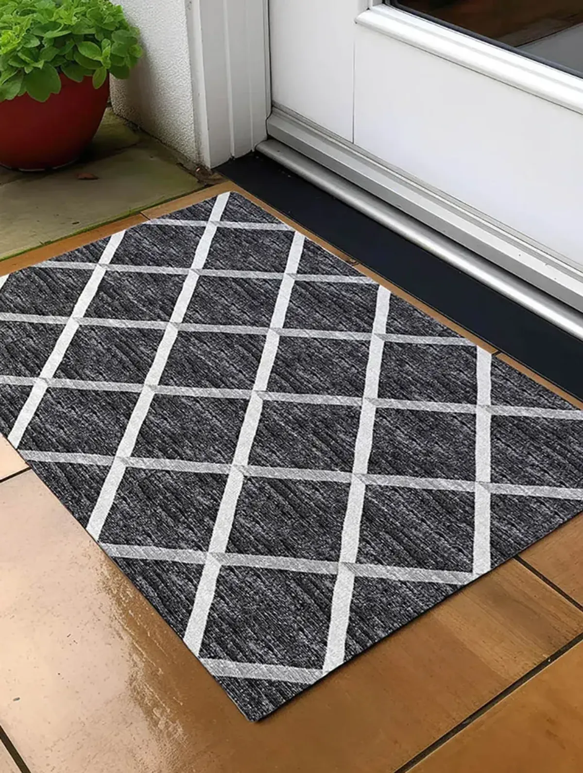 York YO1 Black 20" x 30" Rug