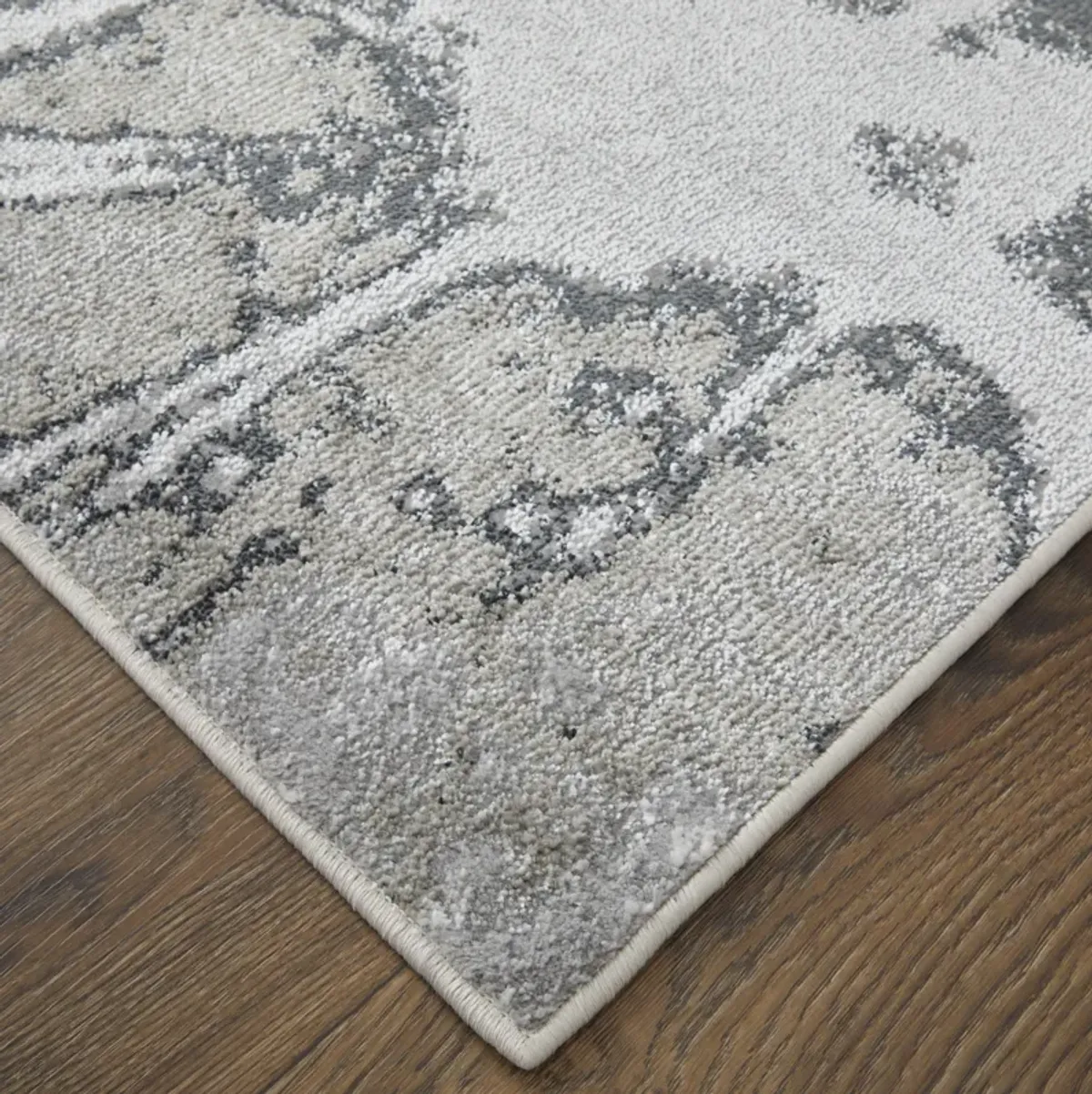 Astra 39L5F Gray/Silver/Ivory 5' x 8' Rug