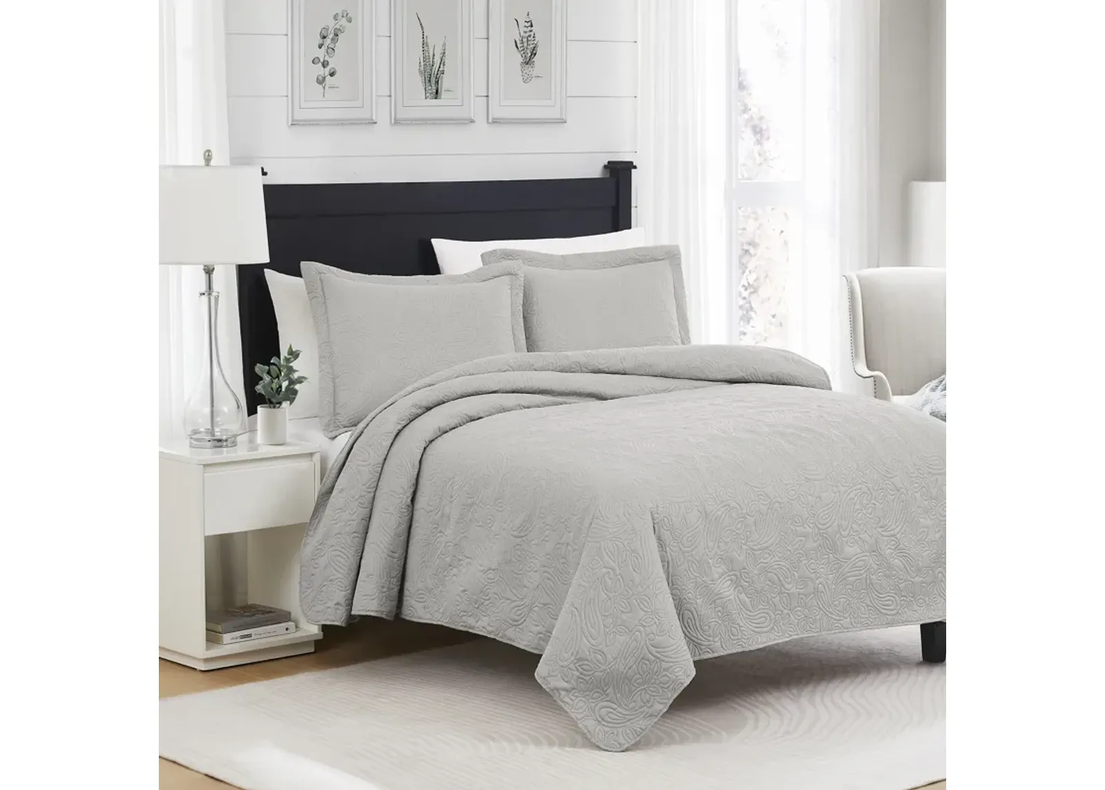 RT Designers Collection Milla 3pc Pinsonic All Season Quilt Set for Revitalize Bedroom Queen Silver