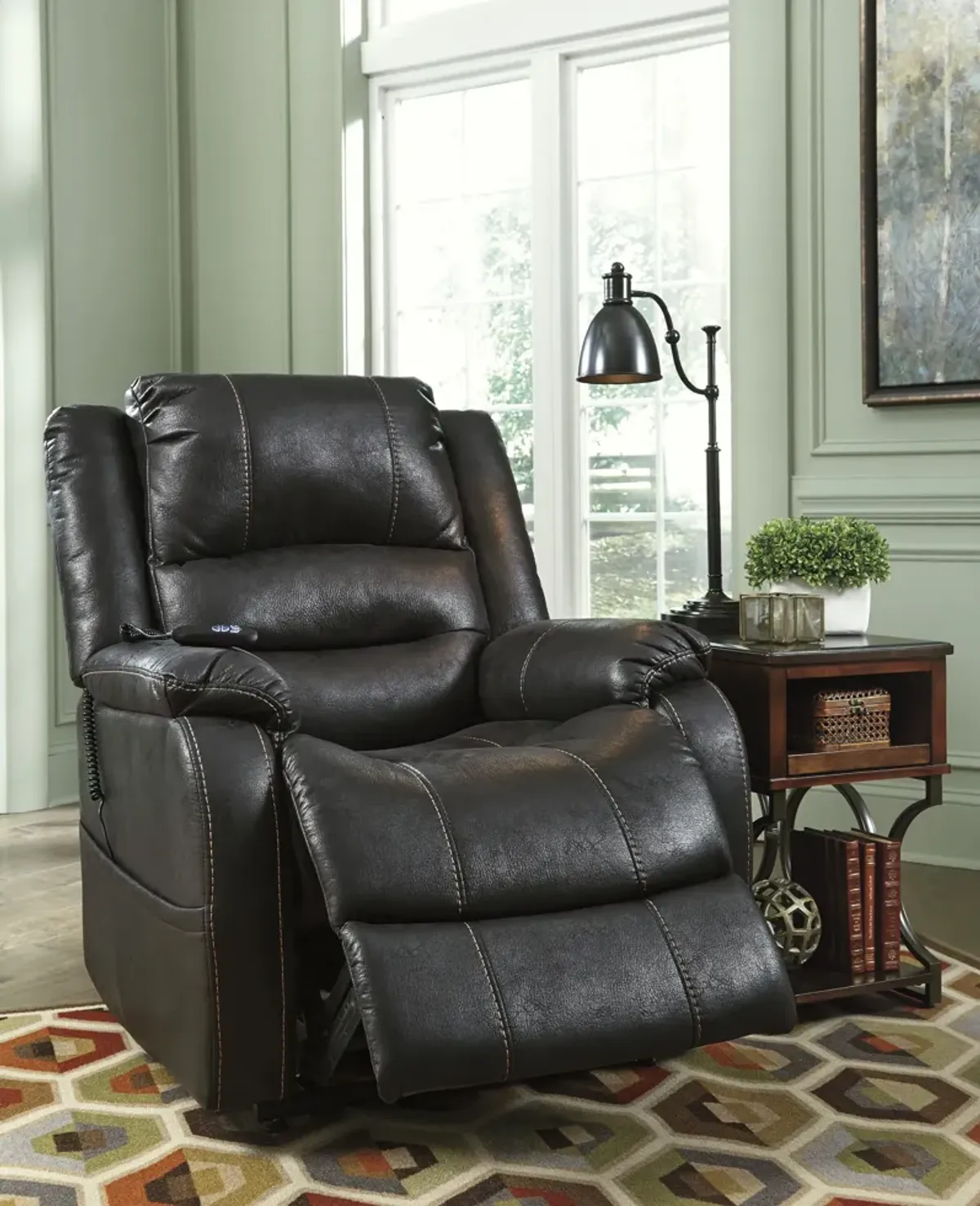 Yandel Power Lift Recliner