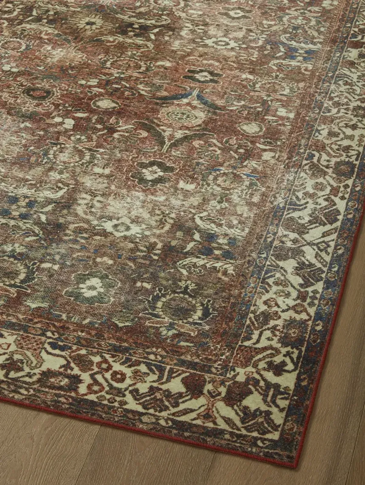 Banks BAN04 2'6" x 7'6" Rug