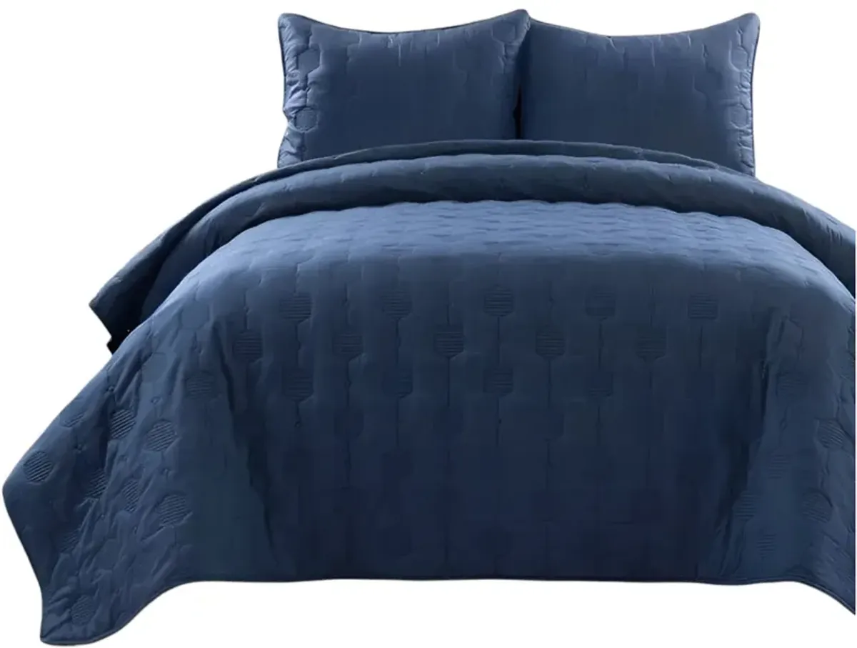 3-Piece Lightweight Cotton Quilt Set with Textured Finish for Cozy Sleep