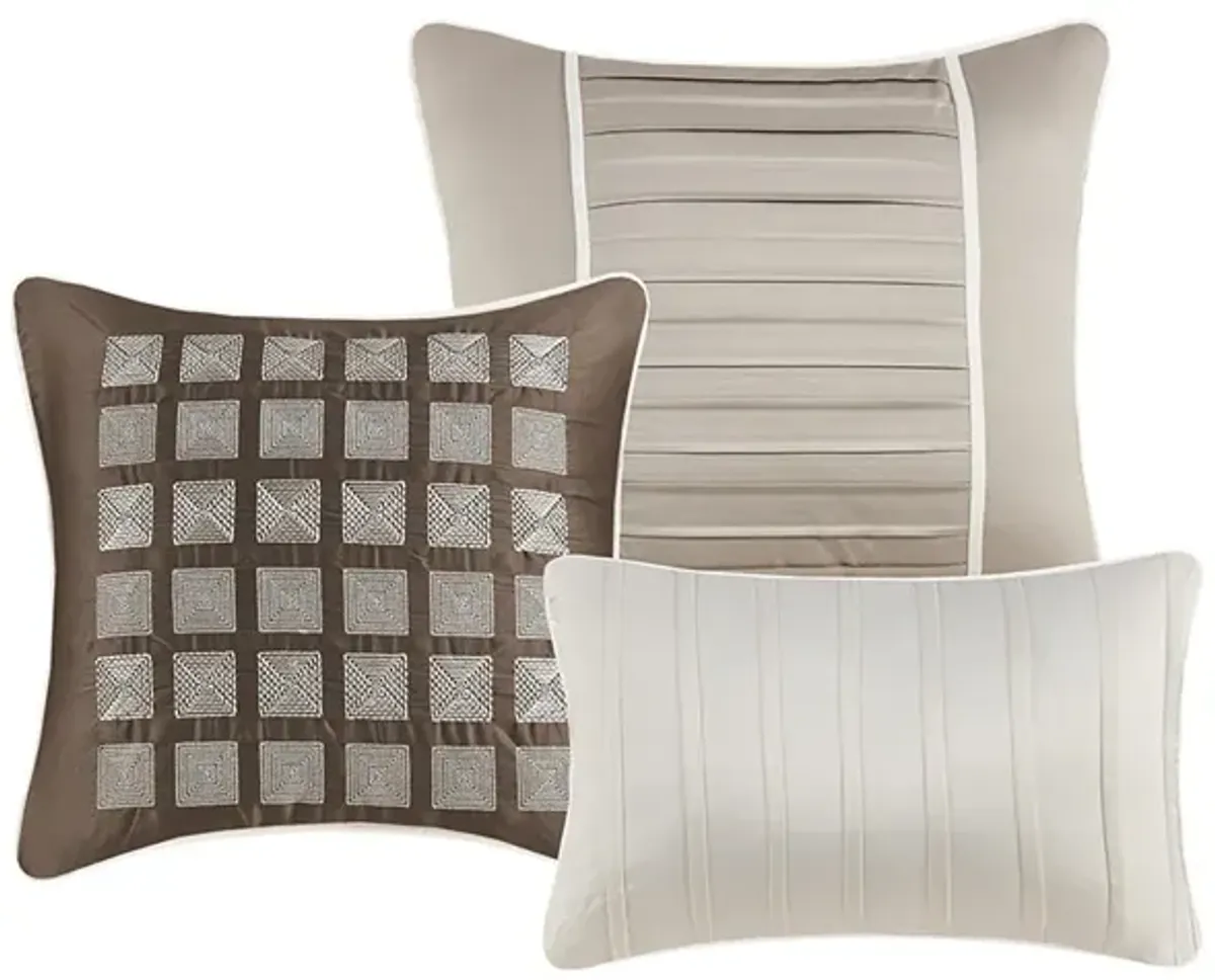 Gracie Mills Dolly Modern 7-Piece Comforter Set