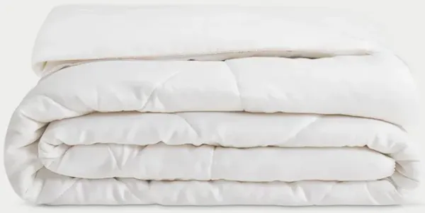 Bamboo Standard Weight Comforter