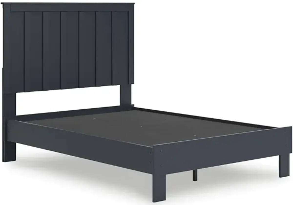 Simmenfort Full Platform Bed