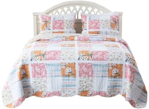 Vanie 3pc King Quilt Set, Pillow Shams, Scalloped, Blue White Pink Cotton