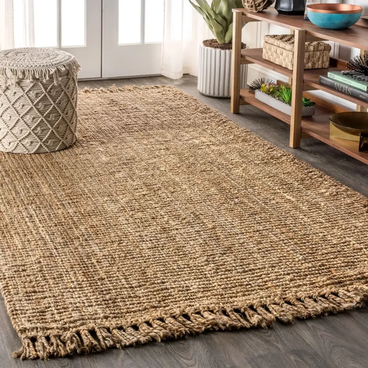 Pata Hand Woven Chunky Jute with Fringe Area Rug