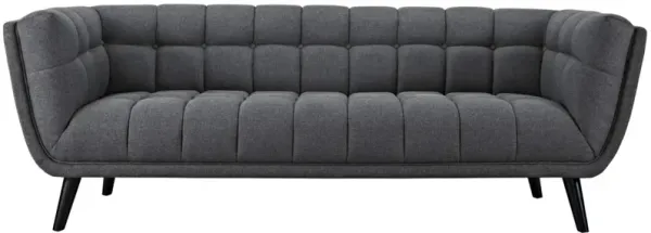 Bestow Collection: Exquisite Upholstered Sofa with Button Tufting - Gray