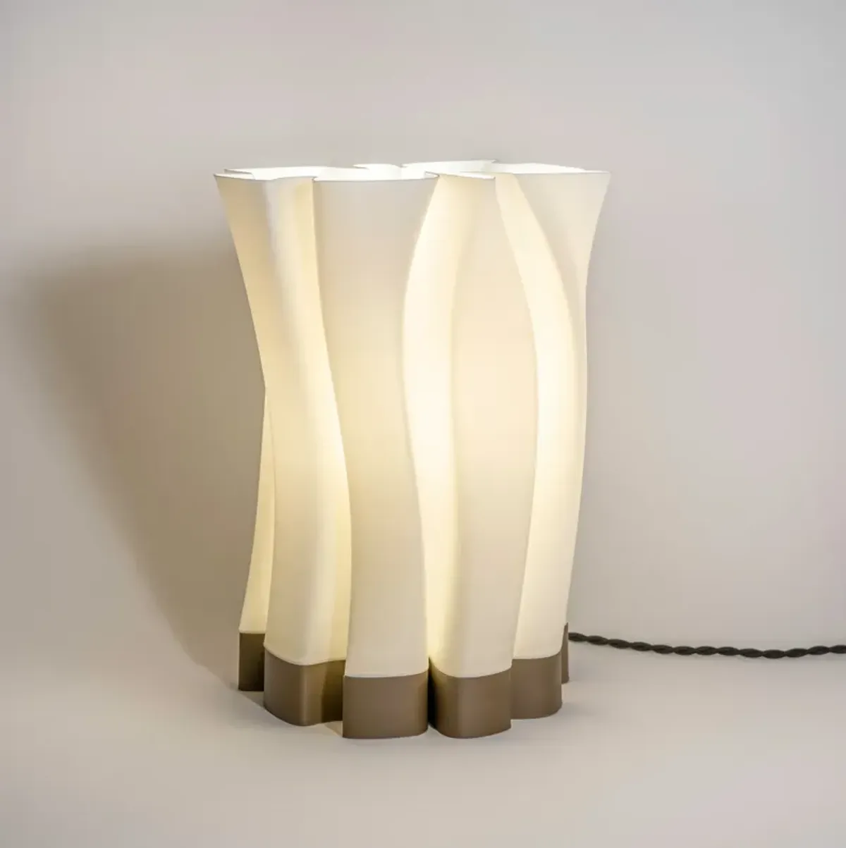 Flame Modern Bohemian Plant-Based PLA 3D Printed Dimmable LED Table Lamp