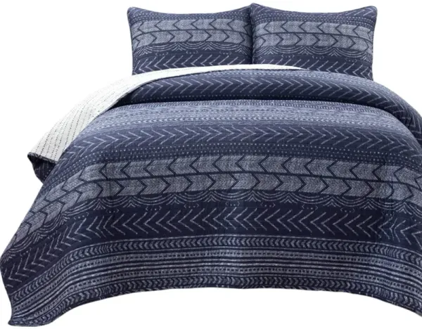 Scandinavian Design Reversible Cotton Quilt Set for Soft Stylish Bedding