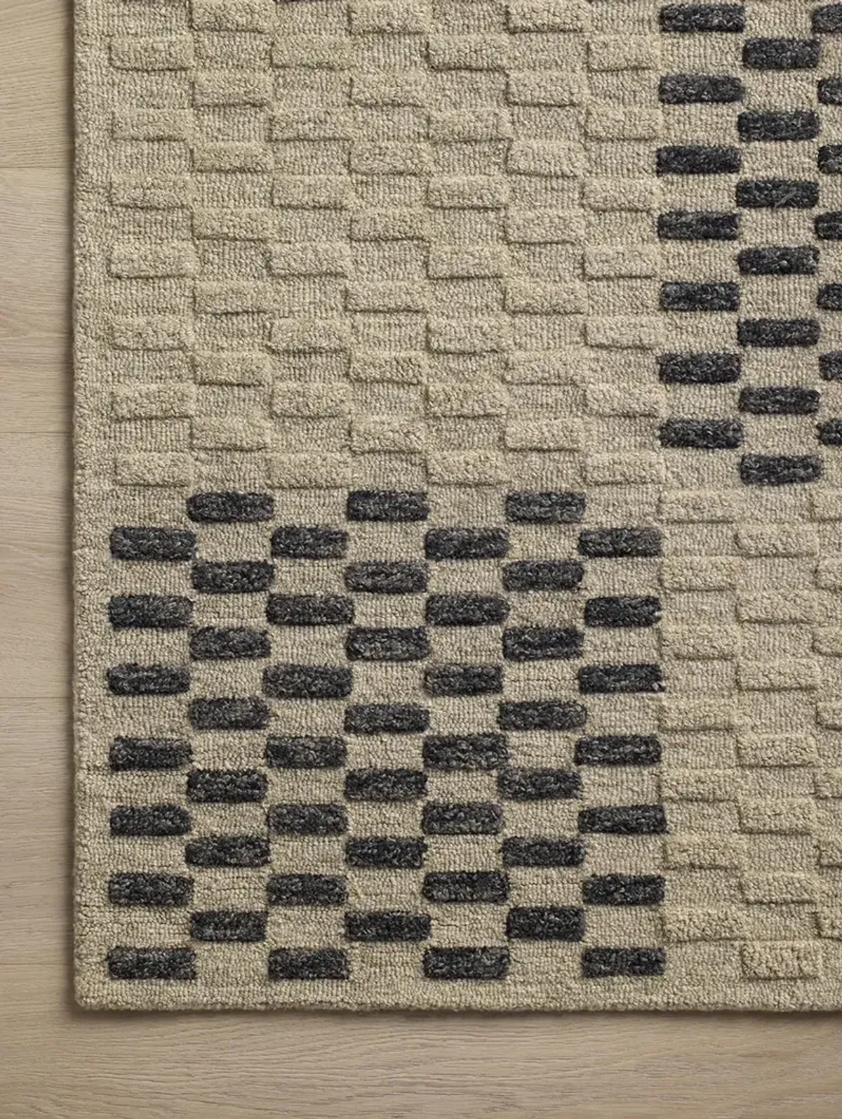 Bradley BRL-01 Beige / Midnight 3''6" x 5''6" Rug by Chris Loves Julia