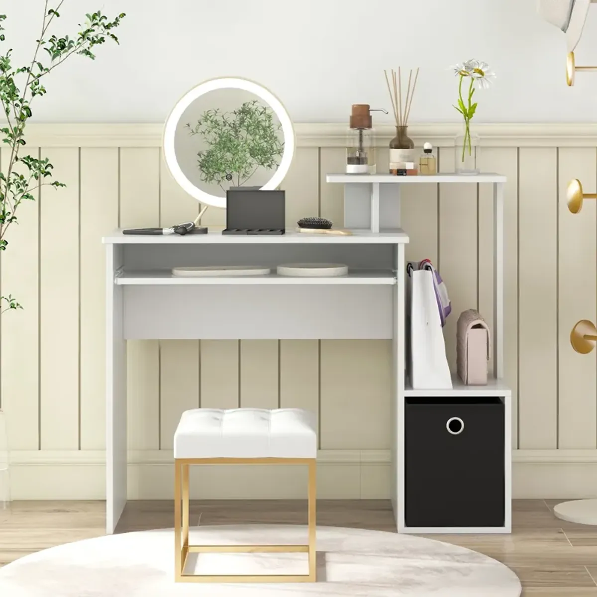 Space-saving Computer Desk with Pull-out Keyboard Tray for Small Offices