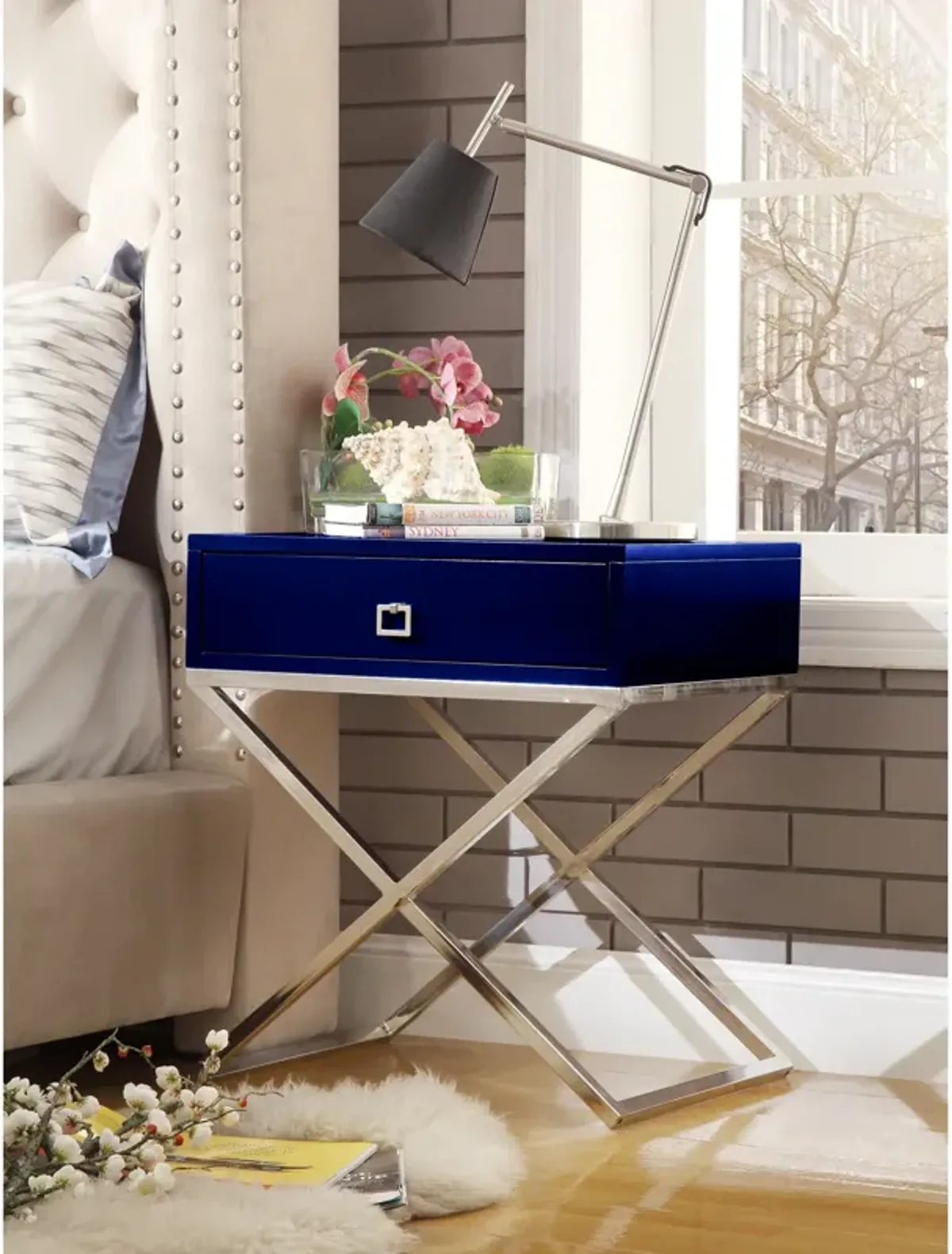 Inspired Home Cassie  Side Table/Accent Table/Nightstand