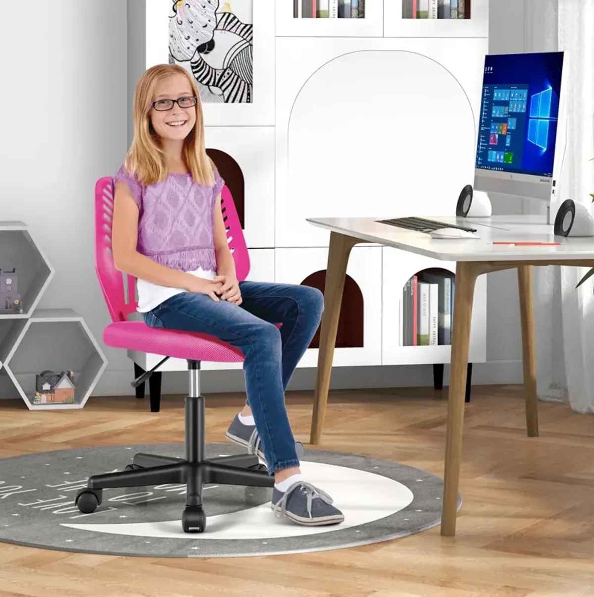 Height-adjustable Ergonomic Kids Desk Chair with Universal Casters