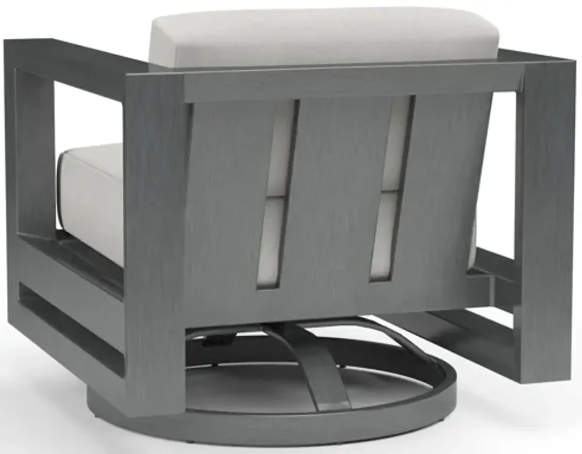 Redondo Swivel Club in Cast Silver, No Welt