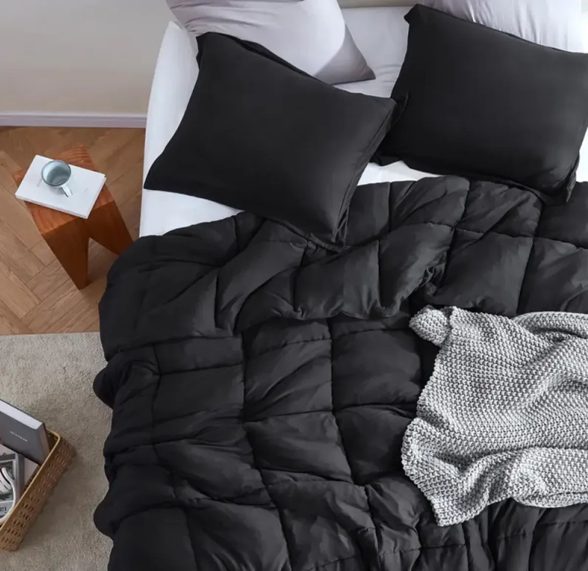 Better Than Butter - Coma Inducer® Oversized Comforter Set - Black