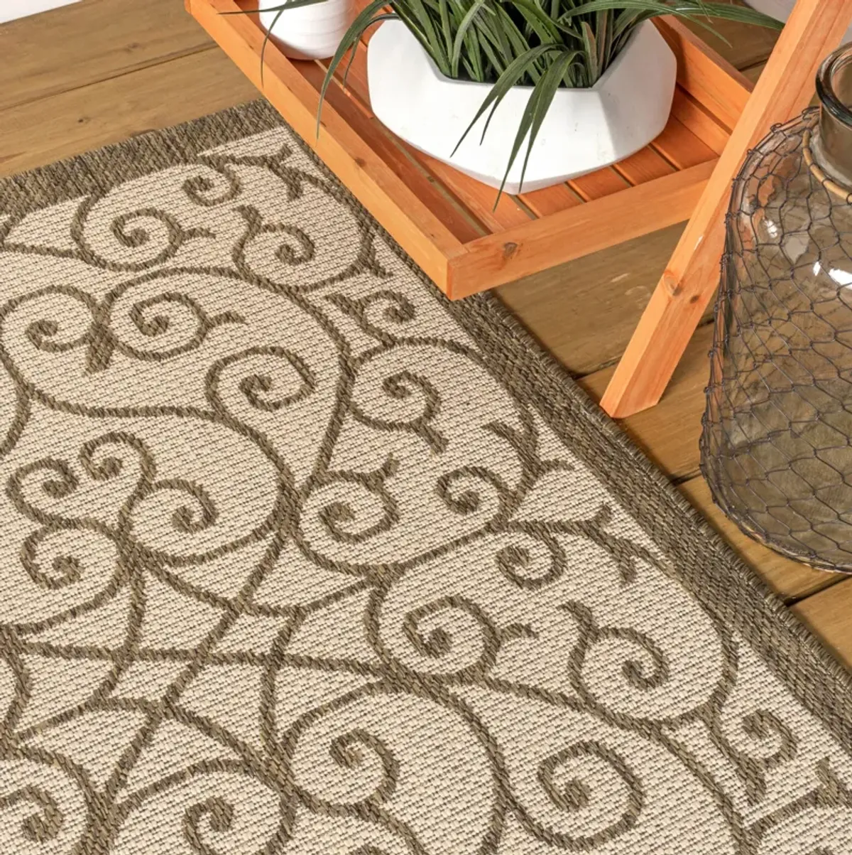 Madrid Vintage Filigree Textured Weave Indoor/Outdoor Area Rug