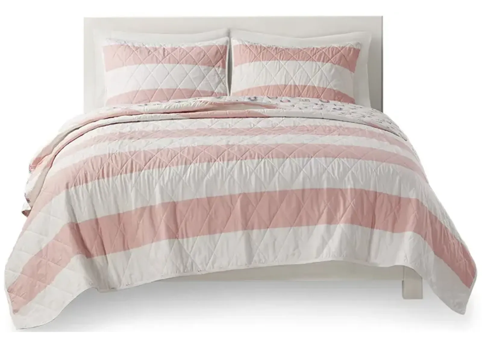 Gracie Mills Orson Classic Cotton Cabana Stripe Reversible Quilt Set