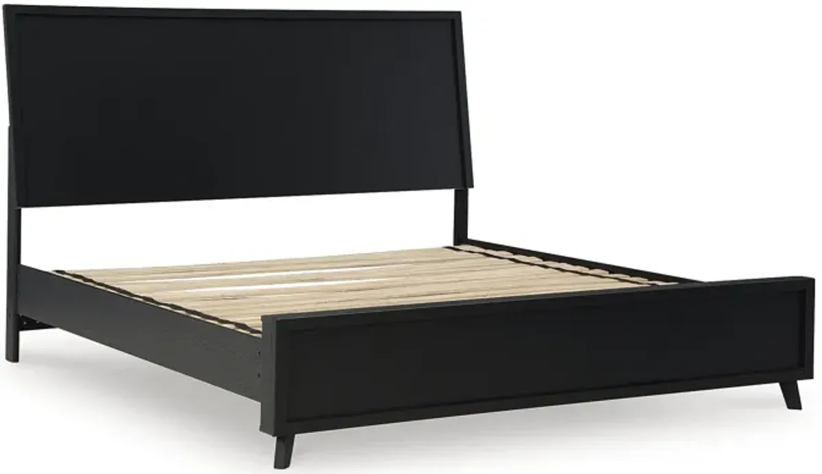 Danziar King Panel Bed