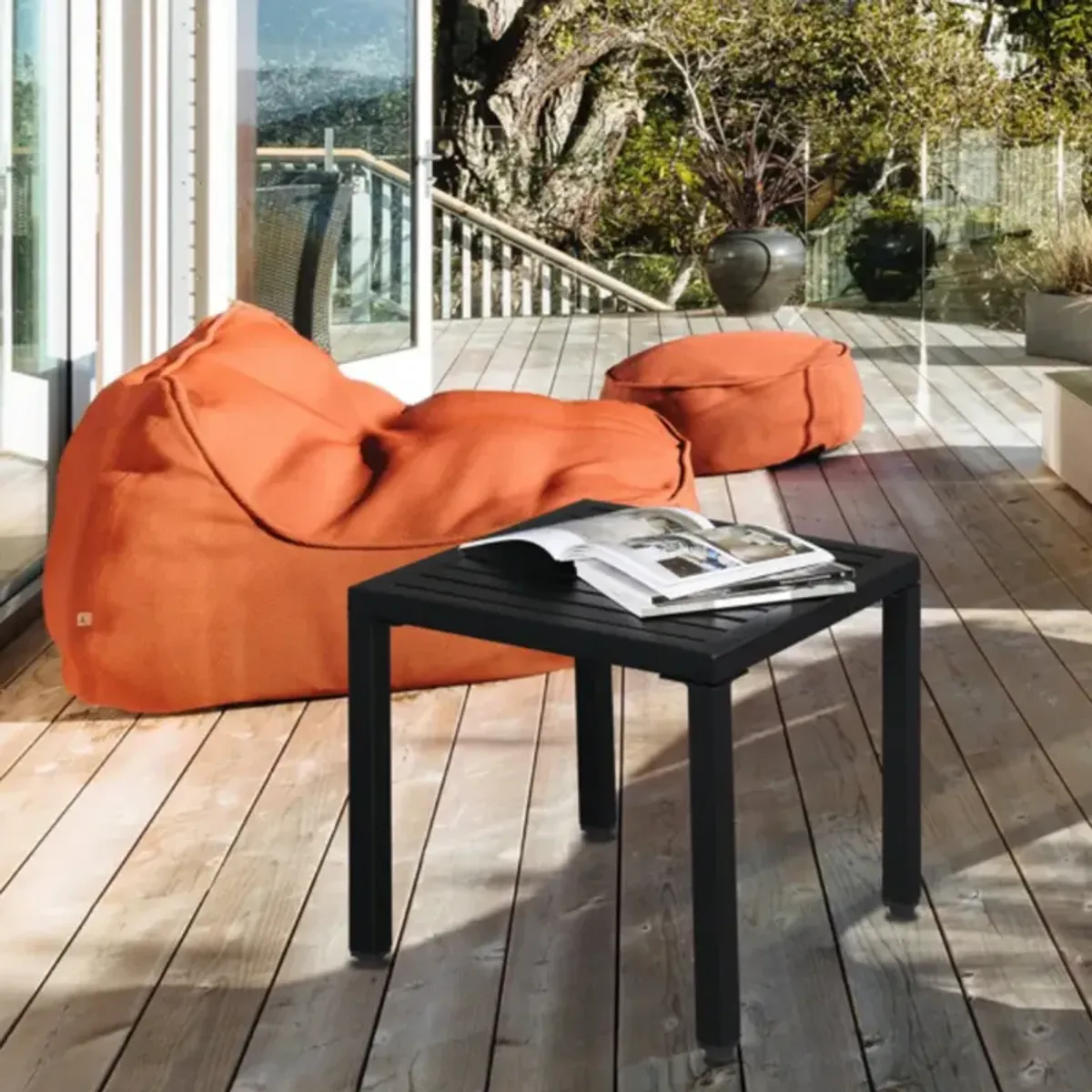 Fashionable and Simple Wrought Iron Side Table