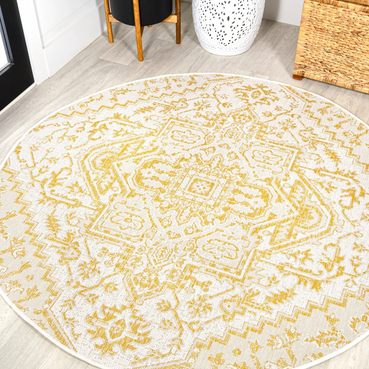 Estrella Bohemian Medallion Textured Weave Indoor/Outdoor Area Rug