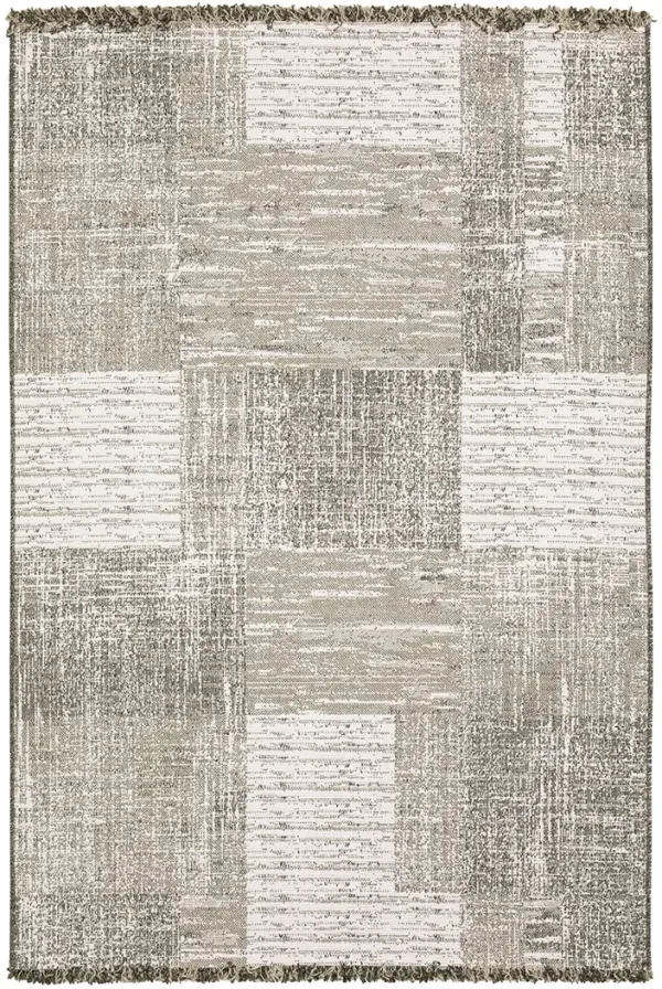 Gillian 3'3" x 5' Beige Rug