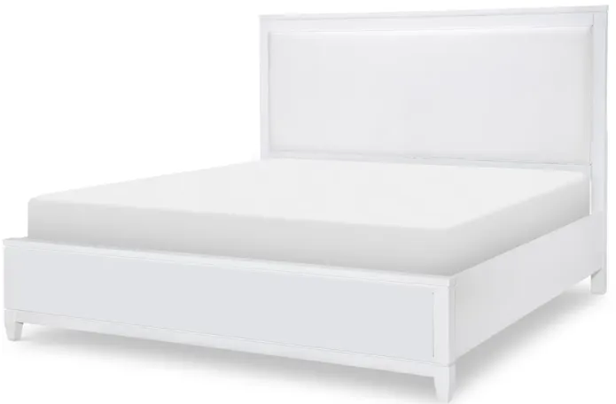 Summerland Upholstered King Bed