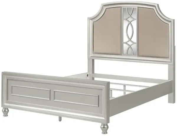 New Classic Furniture Reflections Wood Upholstered Queen Bed, Silver