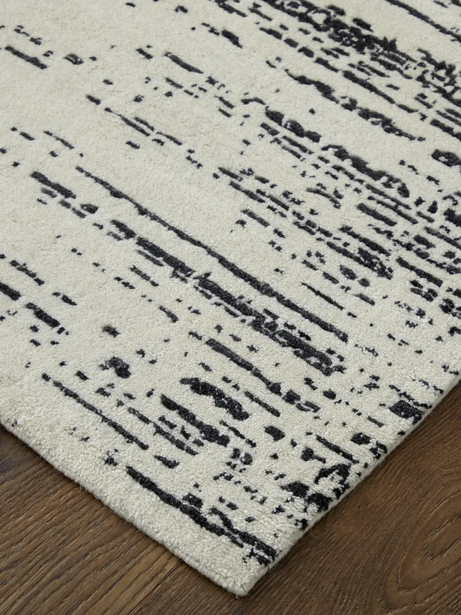 Coda 8928F 10' x 14' Black/White Rug