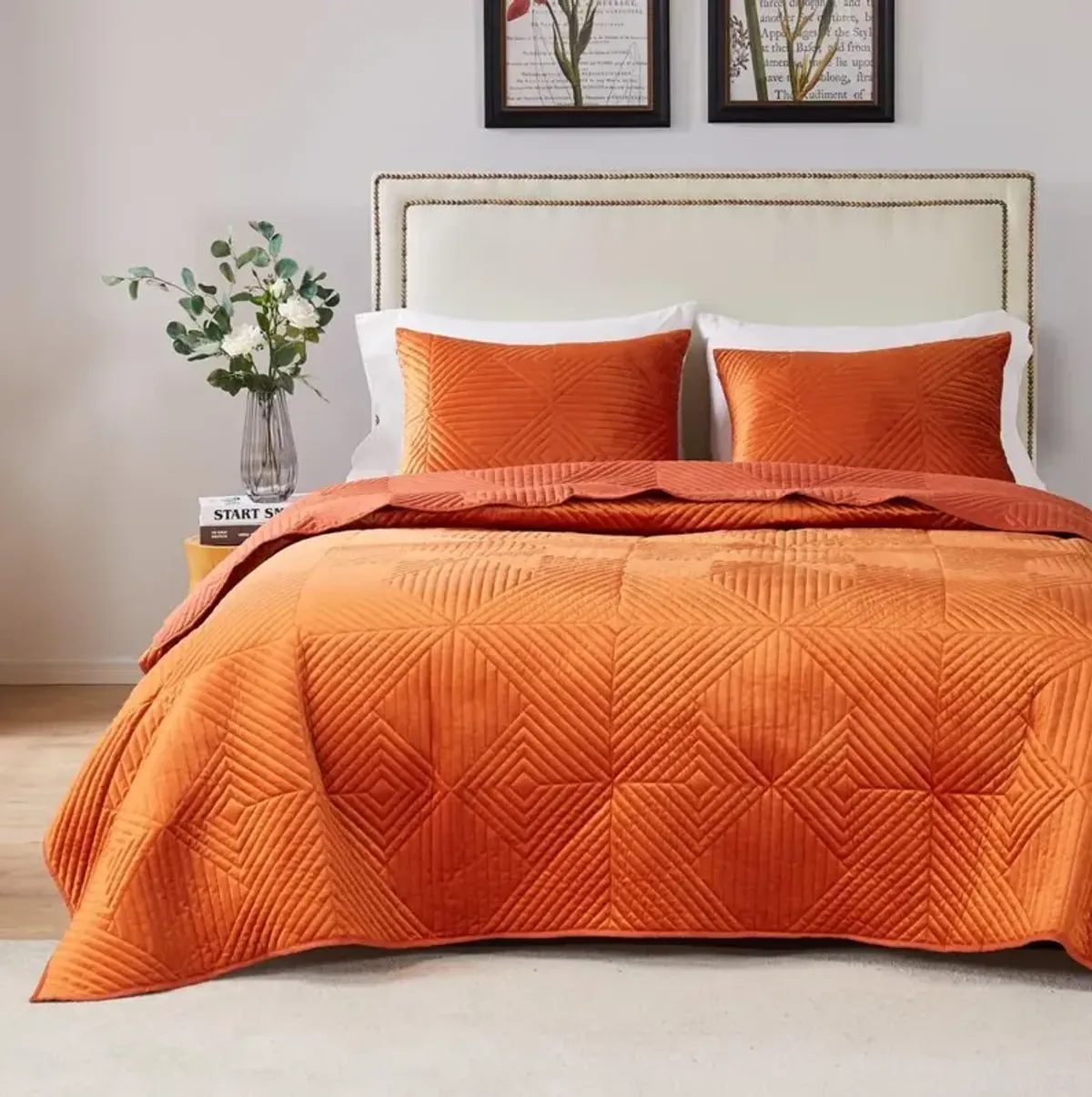 Barefoot Bungalow Riviera Velvet Quilt and Pillow Sham Set - 3 Piece - Full/Queen 90x90", Spice