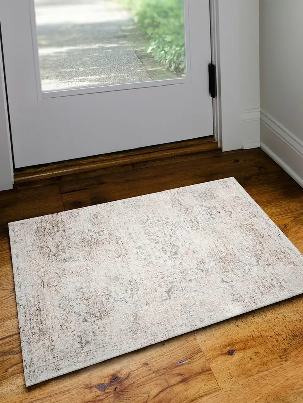 Jericho JC3 Pearl 2' x 3' Rug