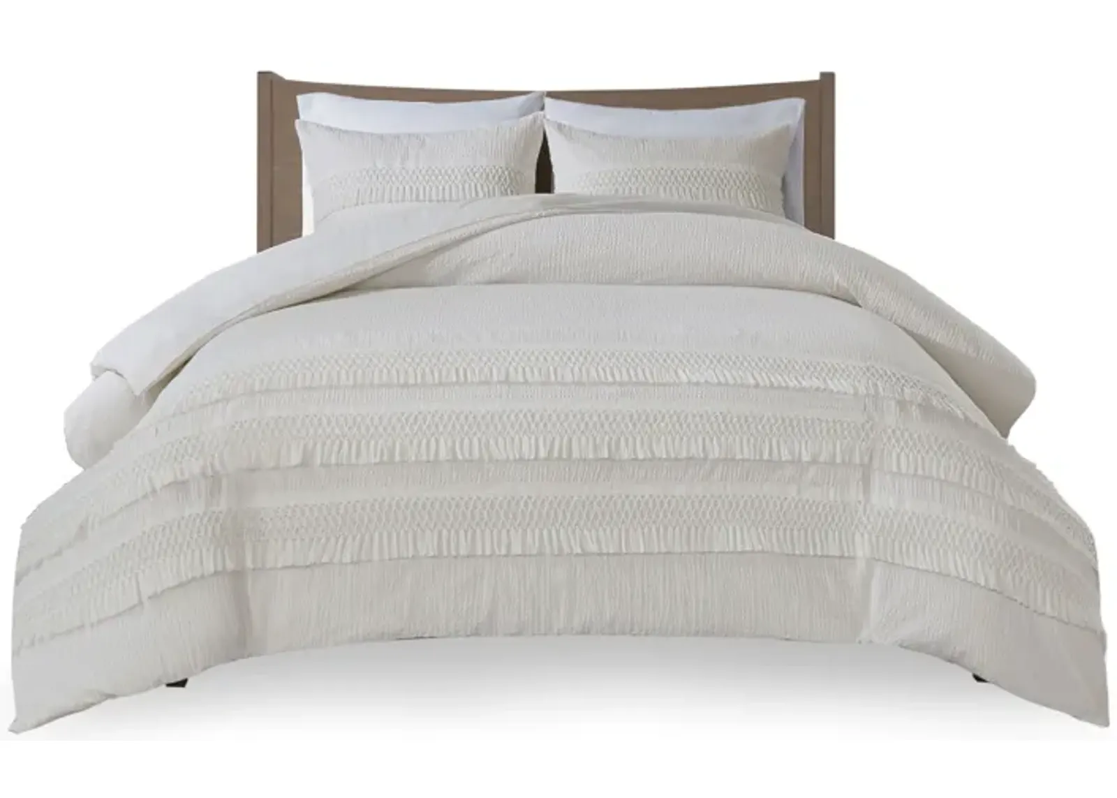 Gracie Mills Patrice Classic Comfort: 3-Piece Cotton Seersucker Comforter Ensemble