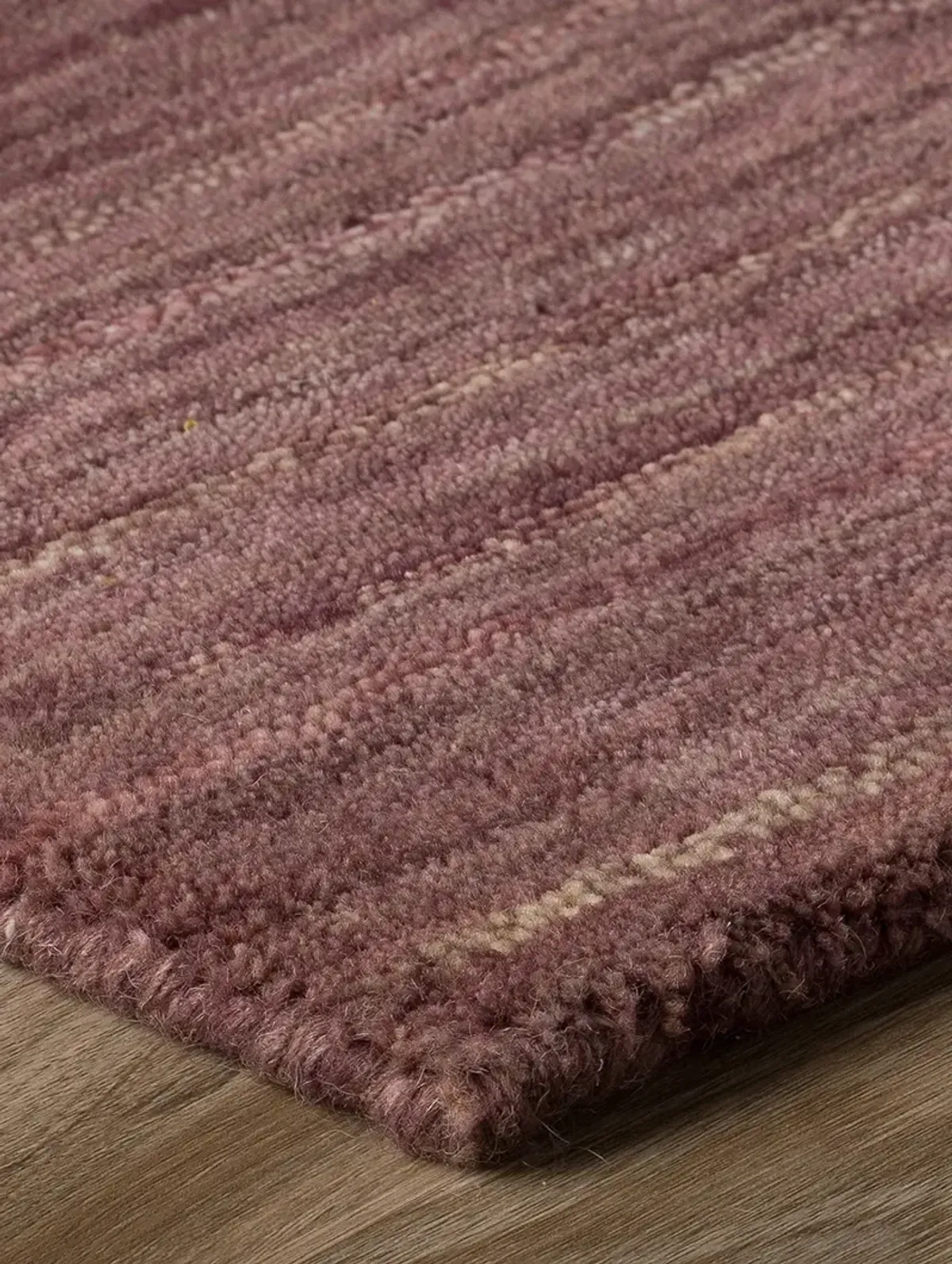 Rafia RF100 Plum 2'3" x 7'6" Rug