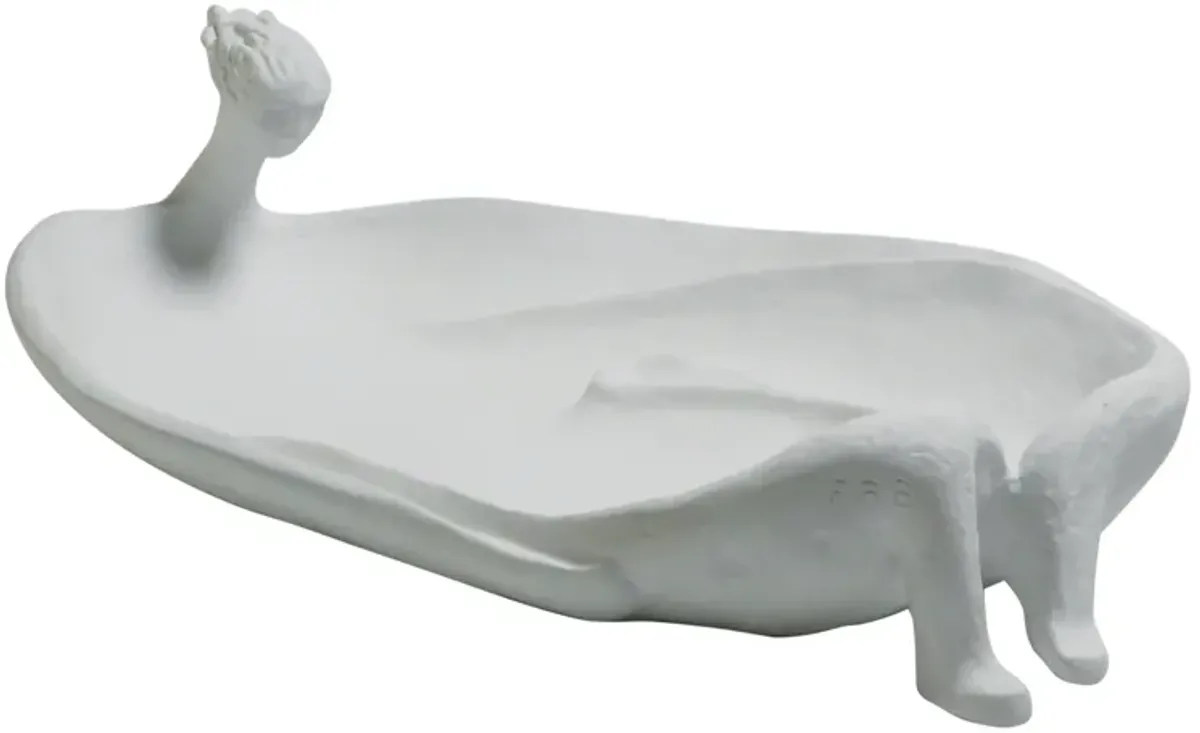 La Femme Baignoire-White