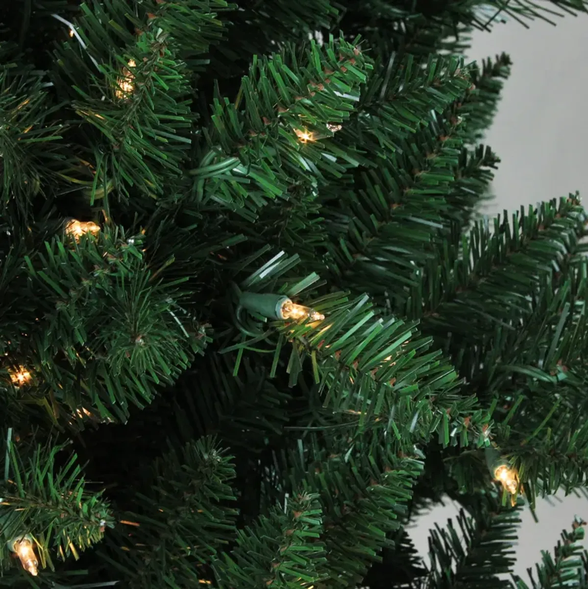 7.5' Pre-Lit Medium Montana Pine Artificial Christmas Tree - Clear Lights