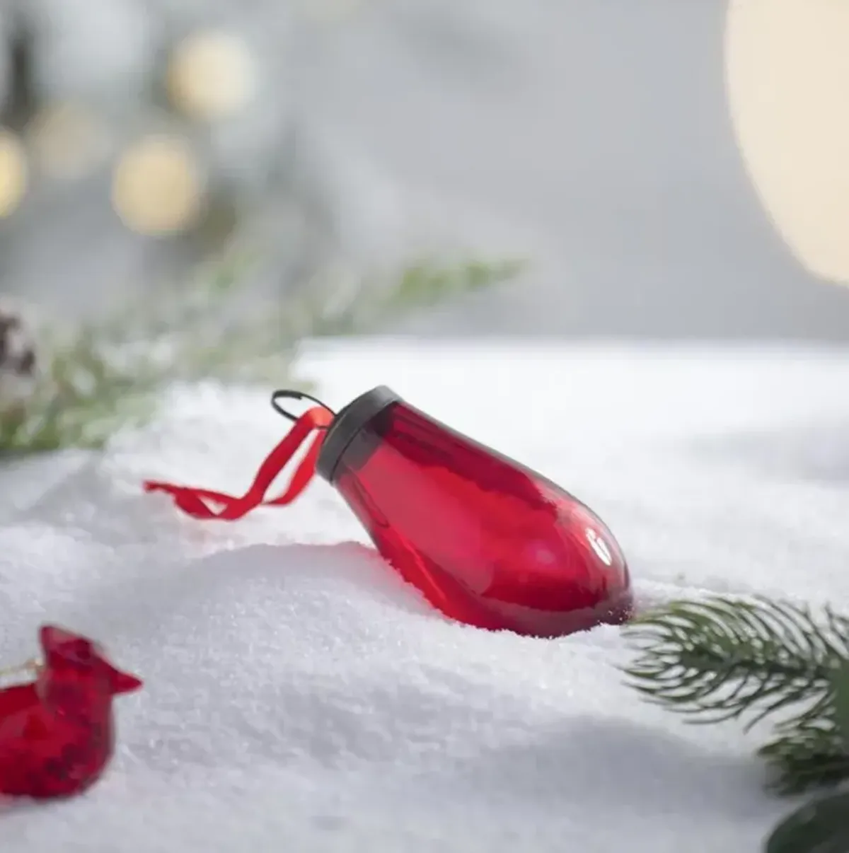 Tear Drop Christmas Ornaments, Set of 12 Glass Decorations with Brass Accents for Holiday Tree, Red