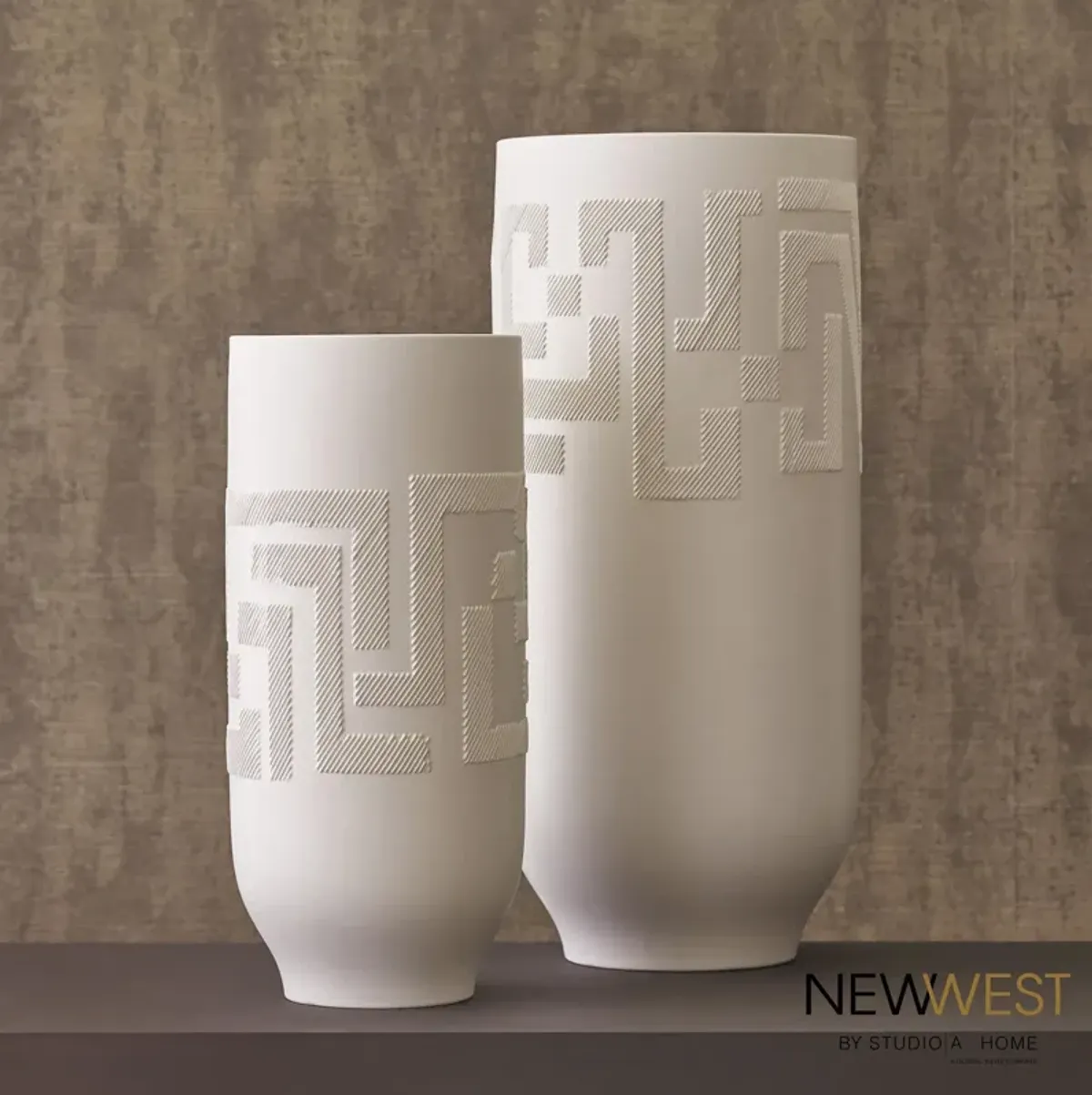 Chaco Vase-White Small