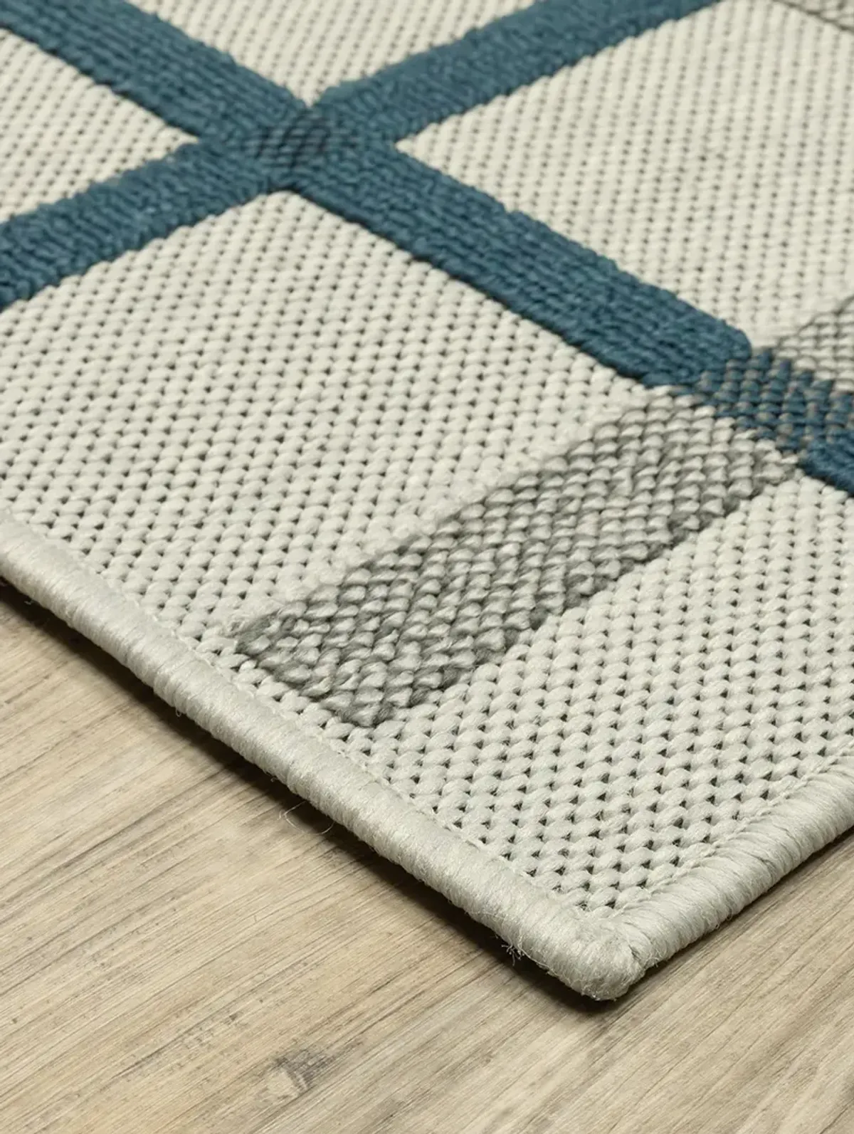 Torrey 1'10" x 3'9" Beige Rug