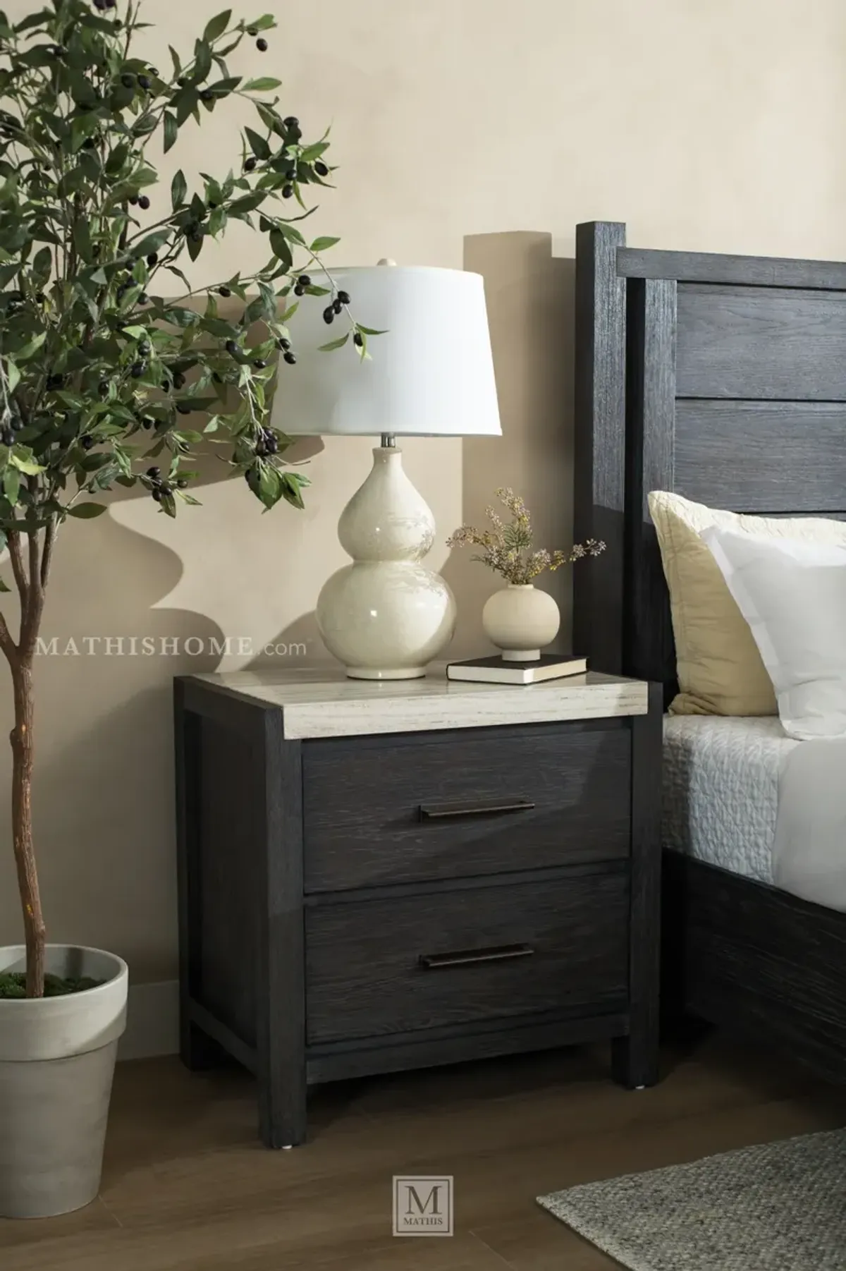 Plum Creek 4-Piece King Bedroom Set