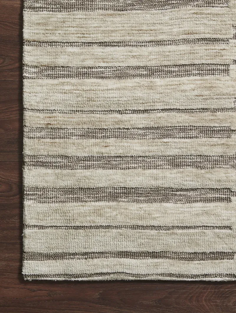 Neda NED06 2'3" x 3'9" Rug