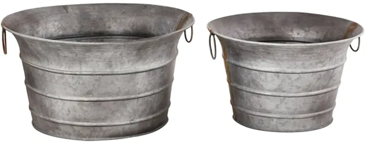 Fairhaven Set of 2 Planters