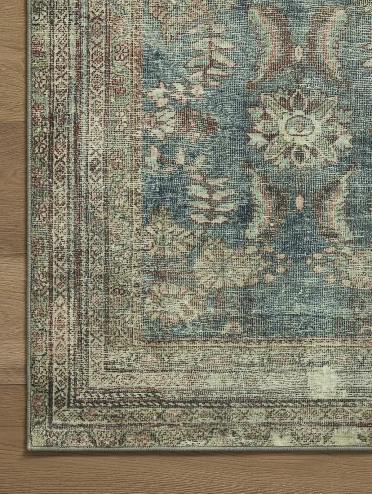 Banks BAN01 2'6" x 12'" Rug