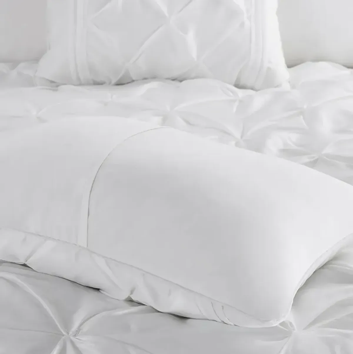 Gracie Mills Shelby 7-Piece Padded Comforter Set