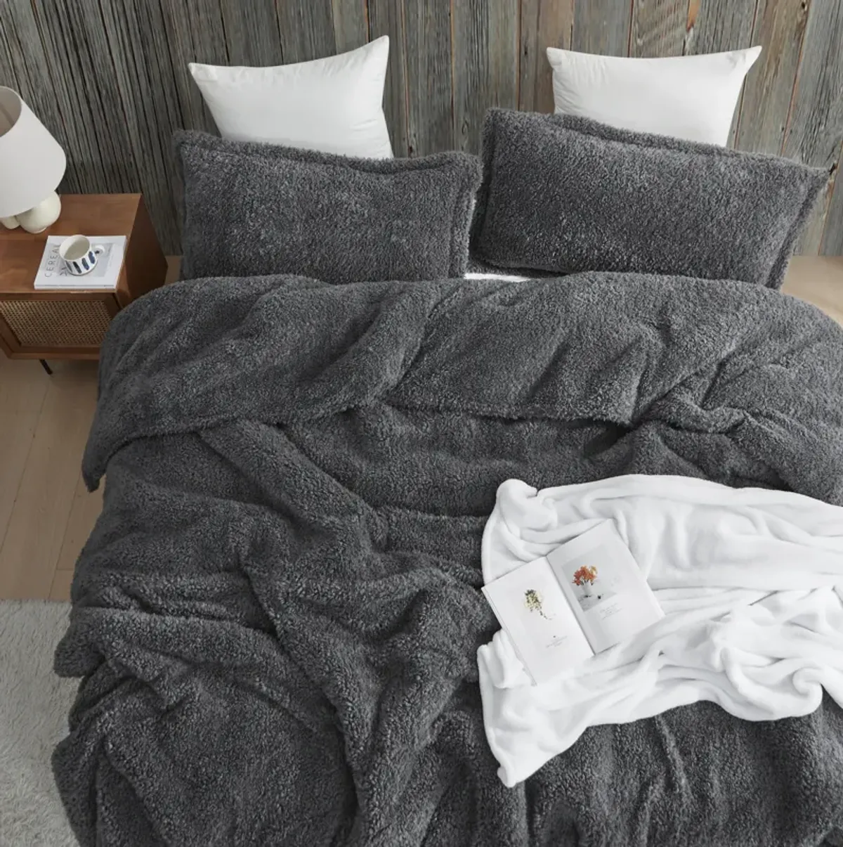 Pumi - Coma Inducer� Oversized Comforter Set