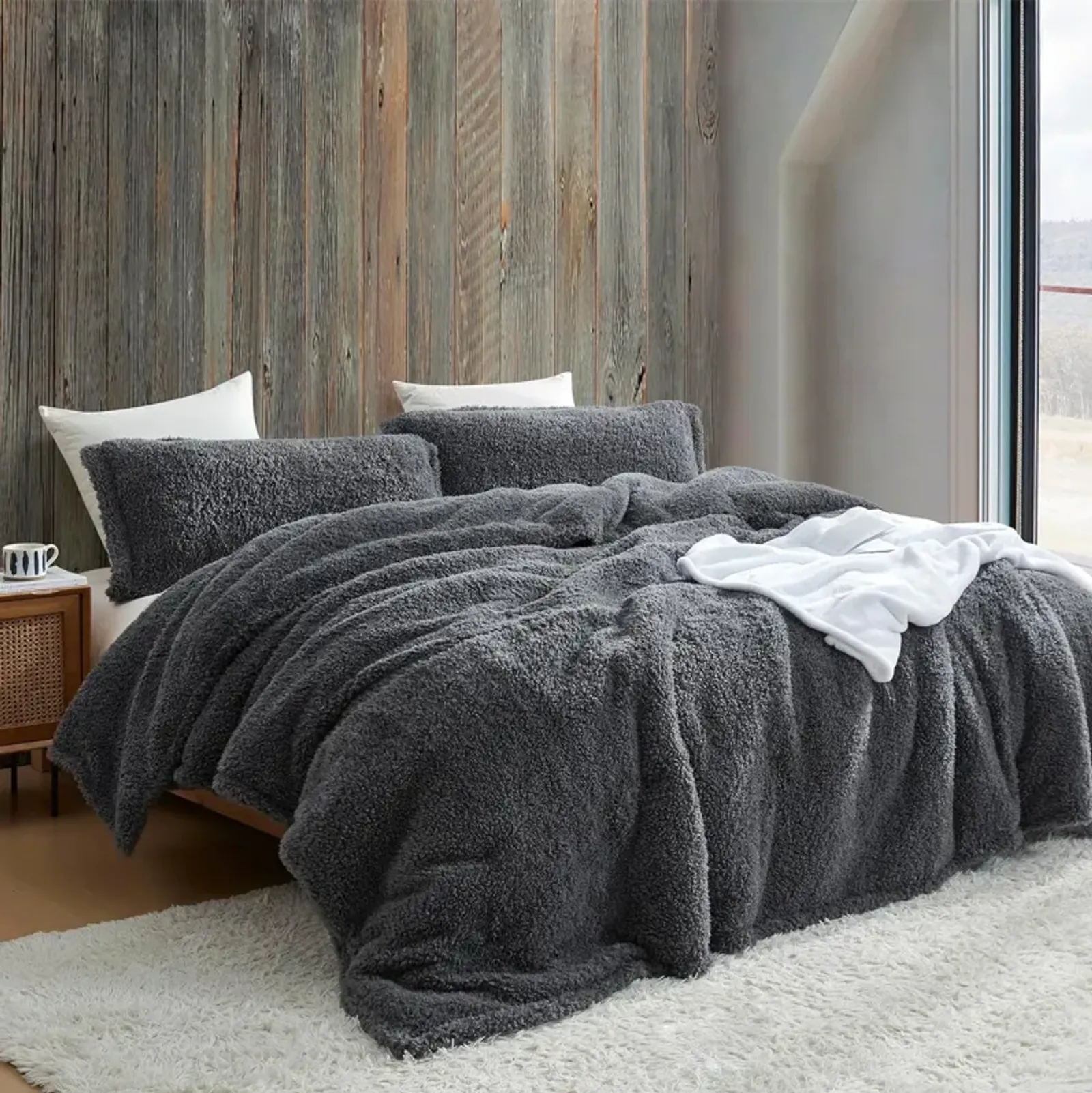 Pumi - Coma Inducer� Oversized Comforter Set