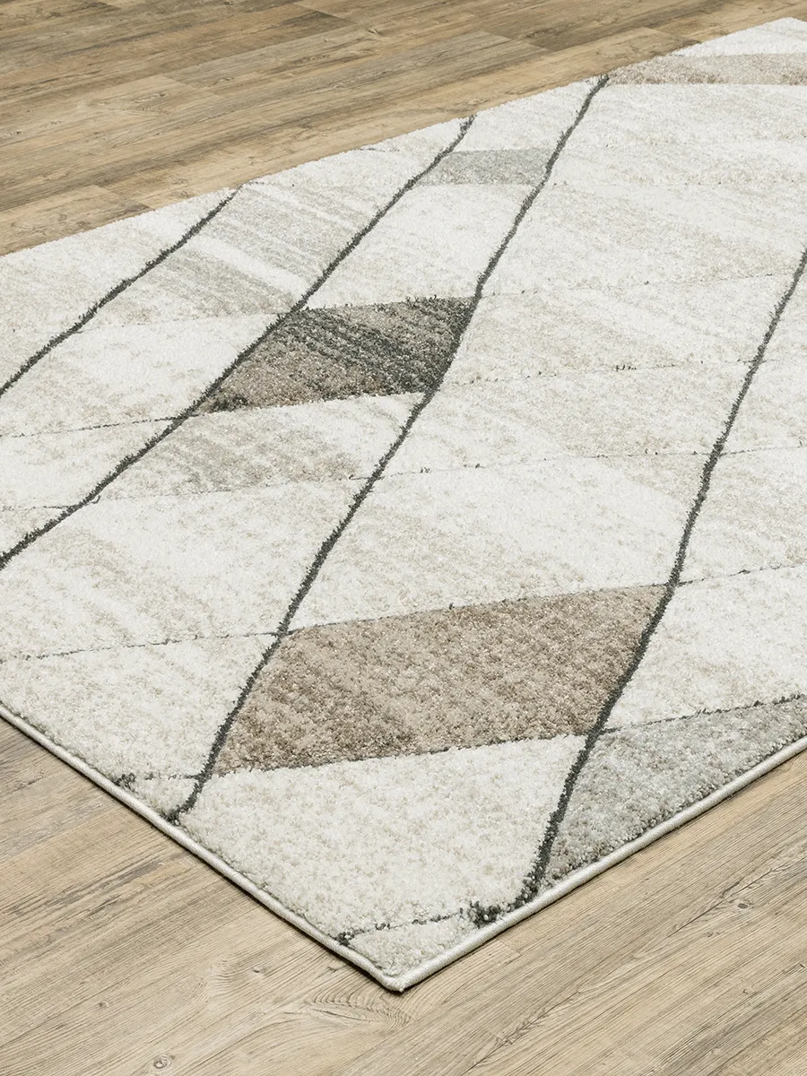 Cambria 1'10" x 7'6" Beige Rug